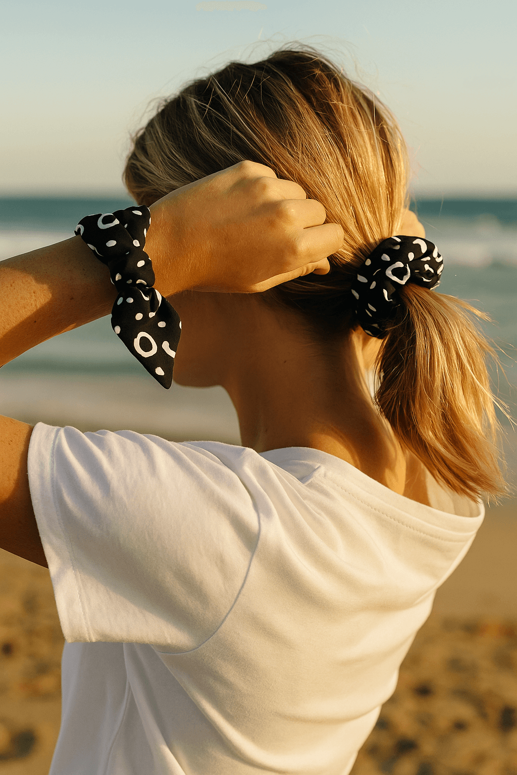 Eagle Ray Scrunchie