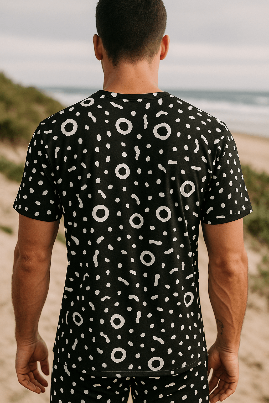 Eagle Ray Rash Guard T-Shirt